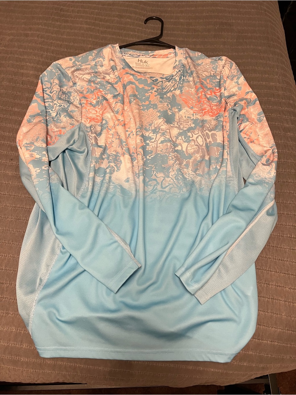Huk Long Sleeve Fishing Shirt - Light Blue & Coral Marble
